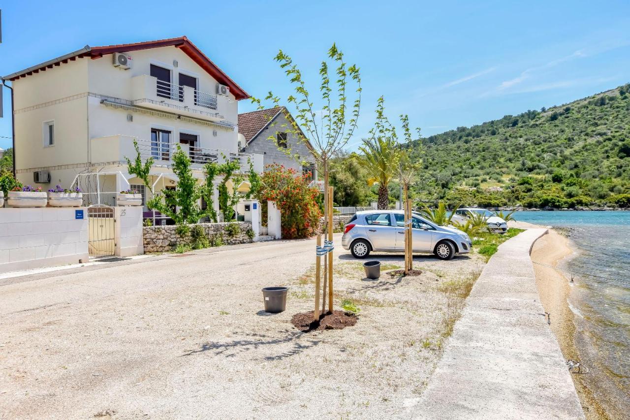 רוגוזניצה Apartment Bosiljka מראה חיצוני תמונה